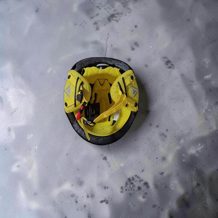 Cască de schi LHOTSE – Mărimea M (54–58 cm), Neagră