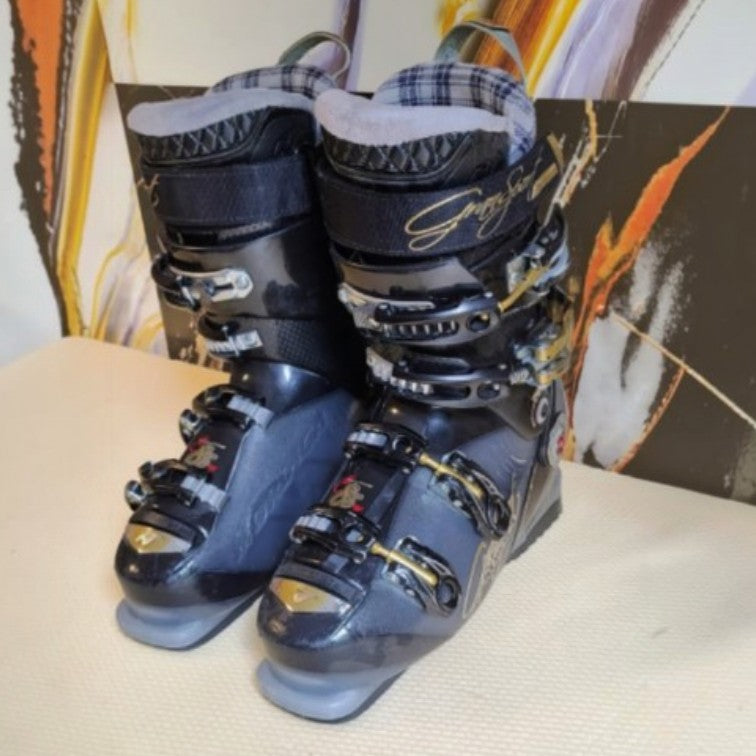 Clăpari de schi NORDICA X-Cutive 85 – Mărimea 39–40