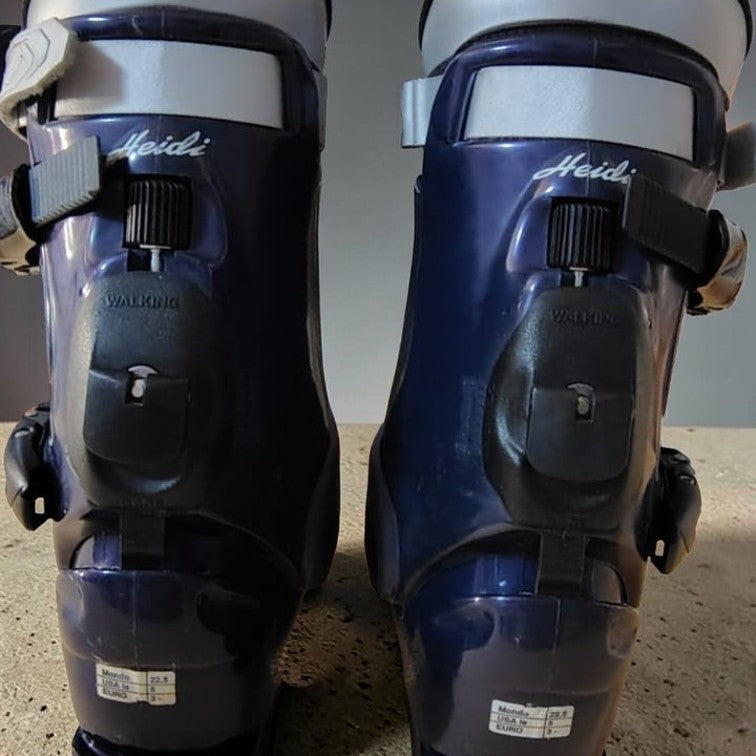 BLAX DSM Heidi Hardboots Snowboard –Mondo 24 – Vintage