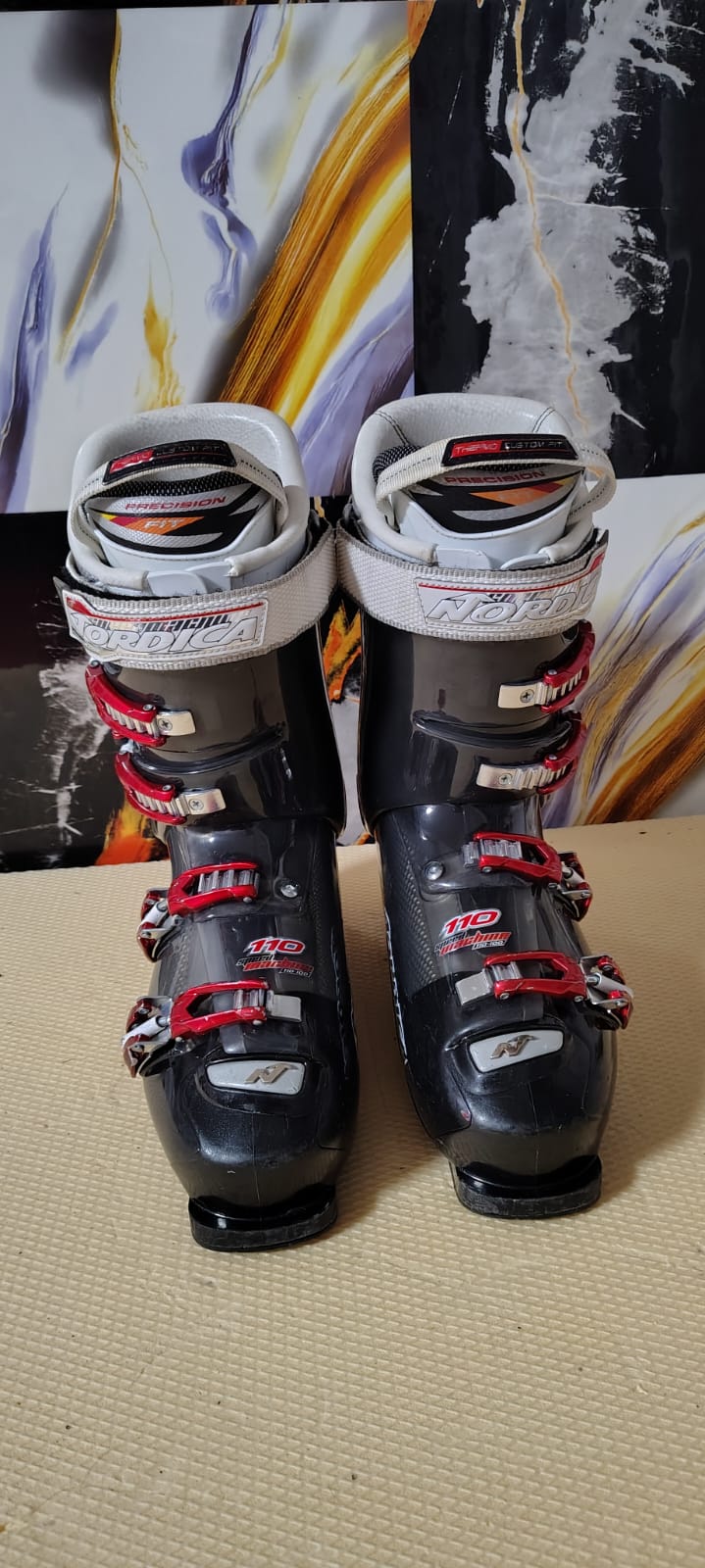 Clăpari Nordica Speedmachine – Mărimea 44 – Performanță și control!