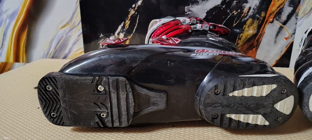 Clăpari Nordica Speedmachine – Mărimea 44 – Performanță și control!