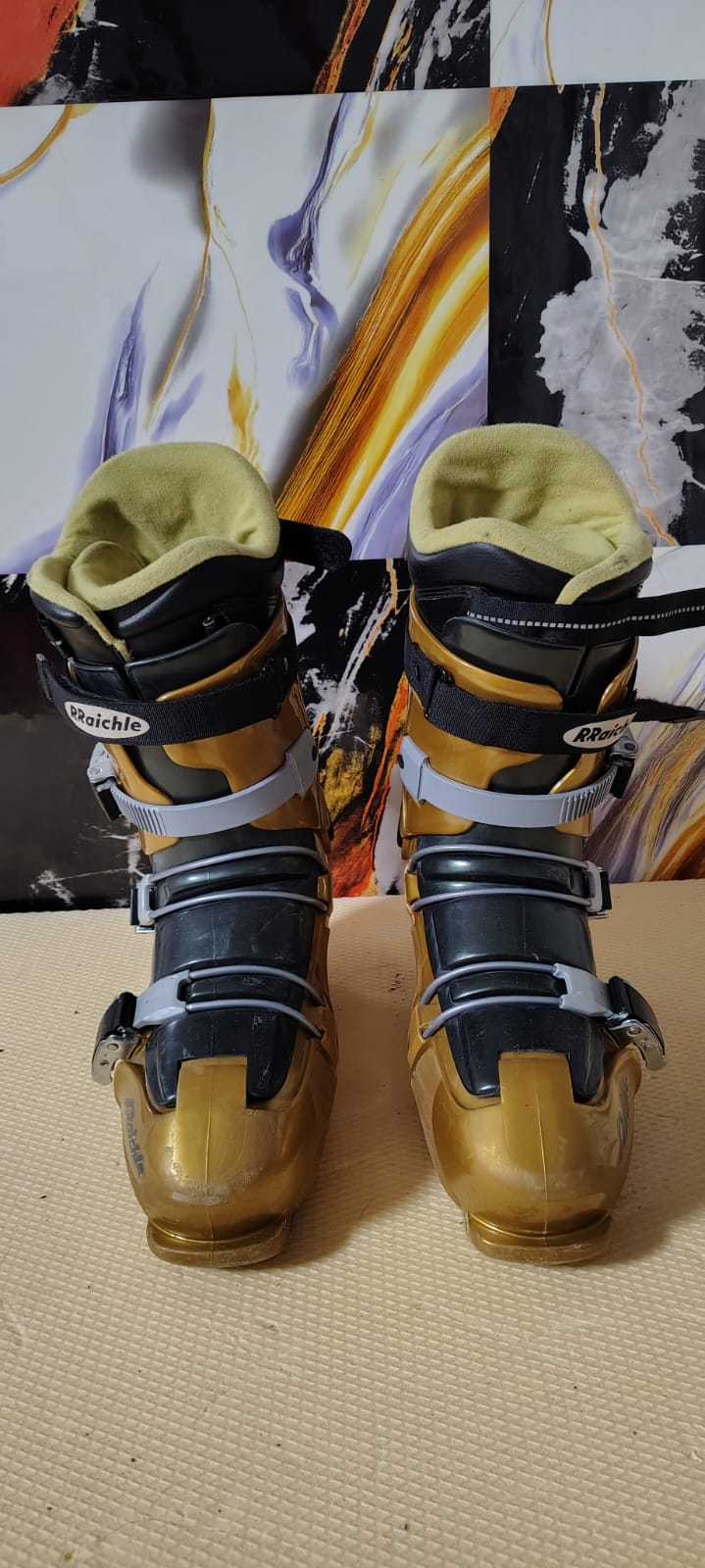 Clăpari Raichle 313 Gold Edition – Mărimea 44 – Design deosebit!