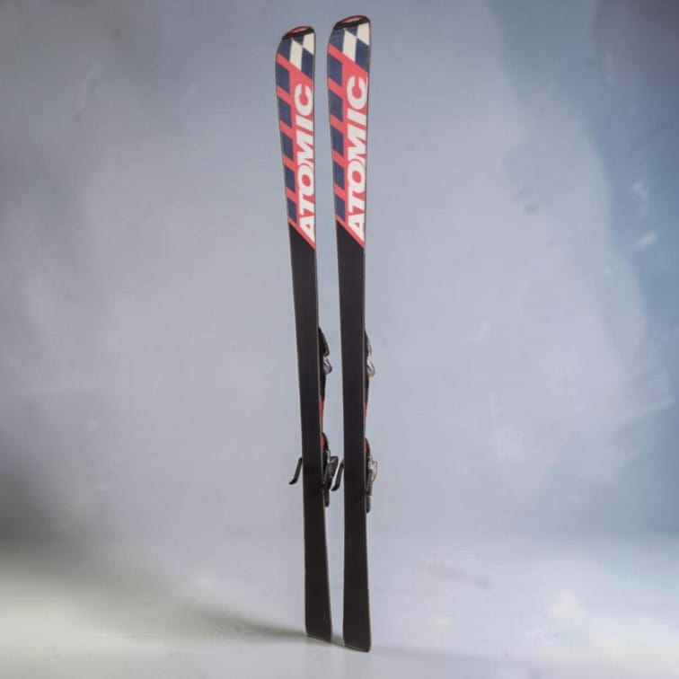 Schiuri Atomic GS:11 Race 181 cm + Legături Premium Atomic Neox – Stare Impecabilă