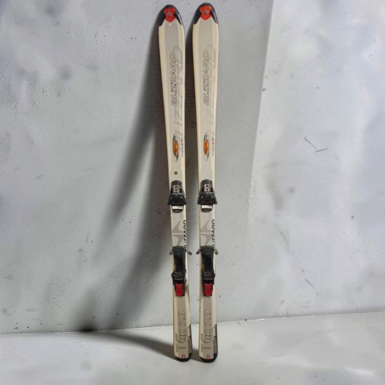 Schiuri Blizzard RC 7.0 – cu legături Tyrolia Import din Elveția 🇨🇭 | Echipament second-hand