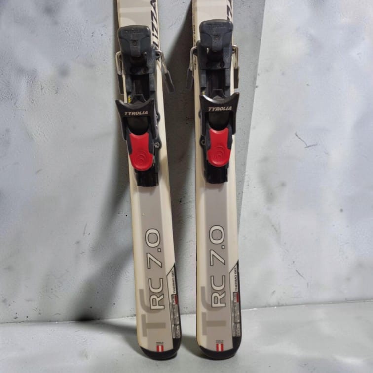Schiuri Blizzard RC 7.0 – cu legături Tyrolia Import din Elveția 🇨🇭 | Echipament second-hand