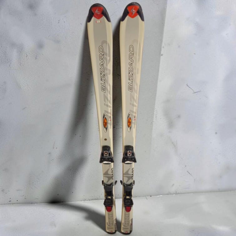 Schiuri Blizzard RC 7.0 – cu legături Tyrolia Import din Elveția 🇨🇭 | Echipament second-hand