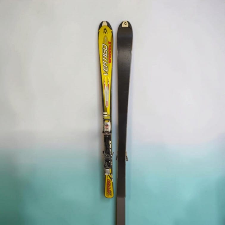 Schiuri Völkl GSR 160 cu legături Marker – 160 cm