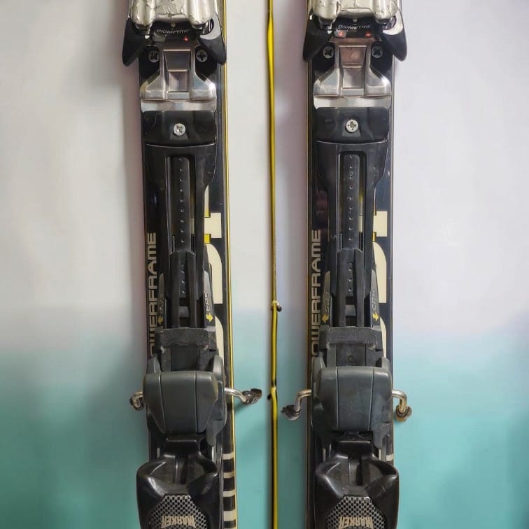 Schiuri Völkl GSR 160 cu legături Marker – 160 cm