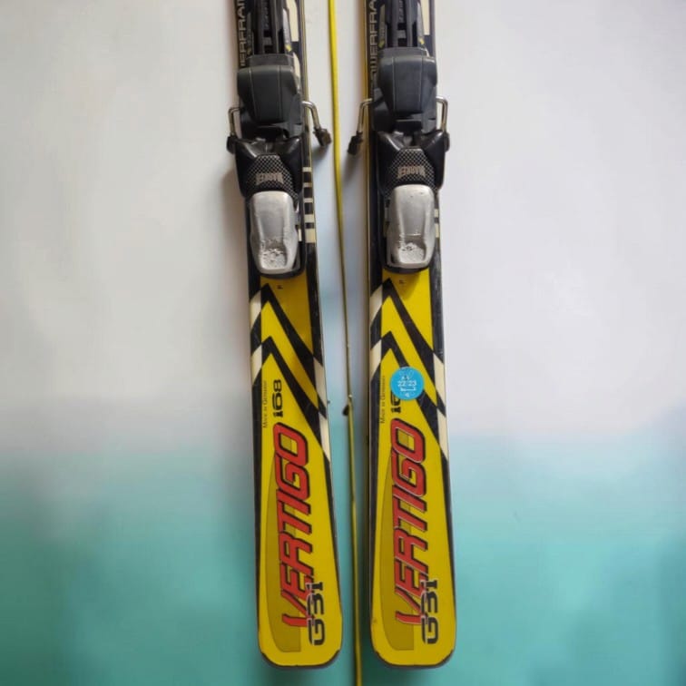 Schiuri Völkl GSR 160 cu legături Marker – 160 cm